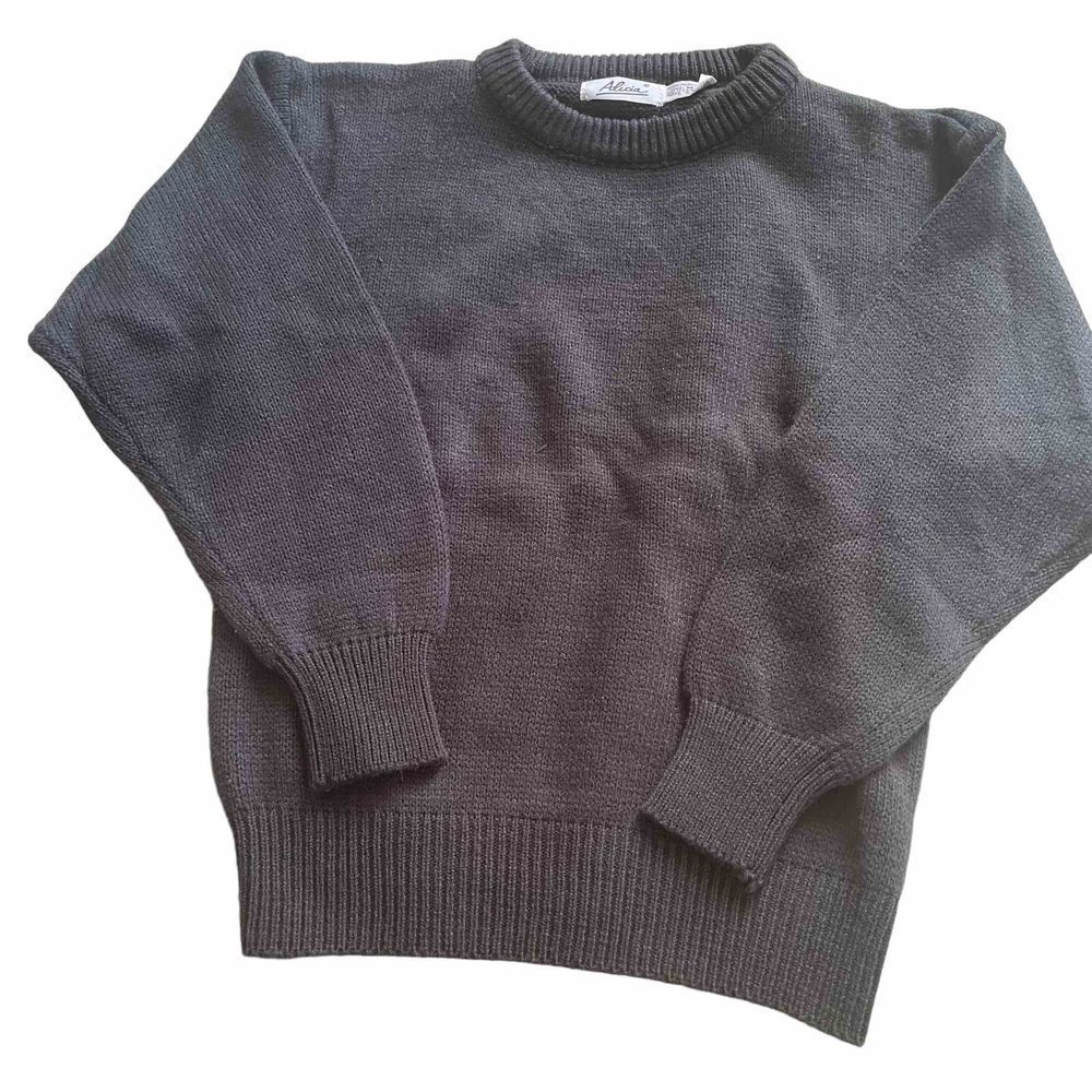 Vintage gray Alicia Sweater size M